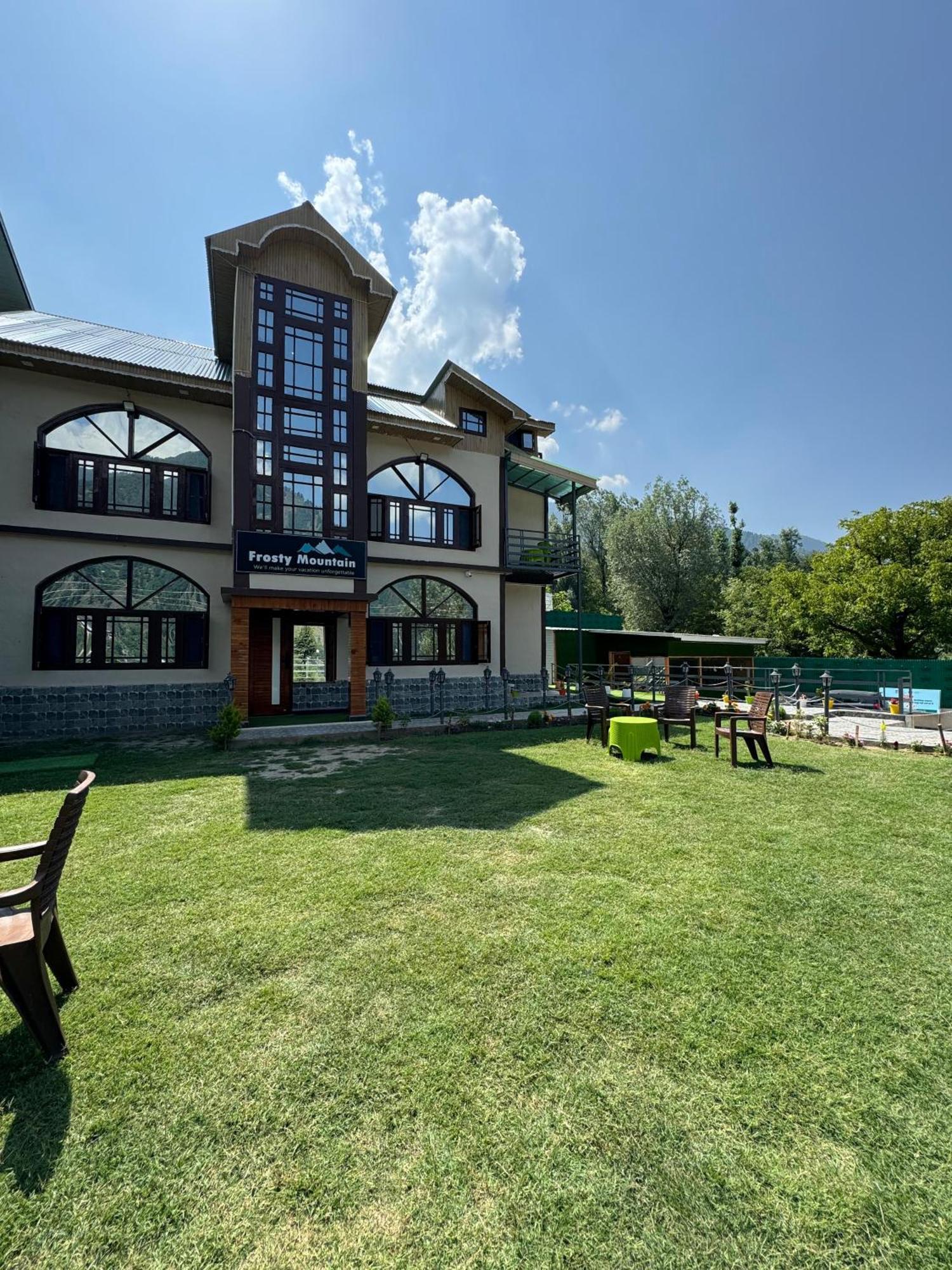 Frosty Mountain Resort Pahalgam Exterior photo
